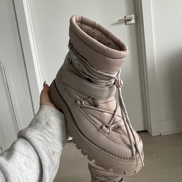 Call it Spring winter boots - Picture 2 of 5